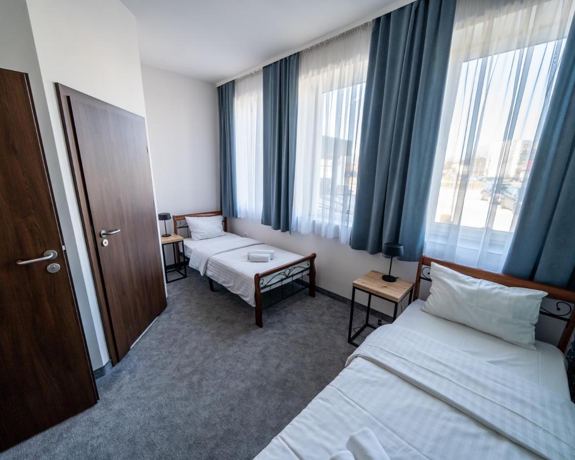 Kelman Inn Global Nowa Sol Buitenkant foto